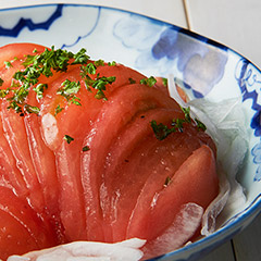 タマネギ・トマトサラダ